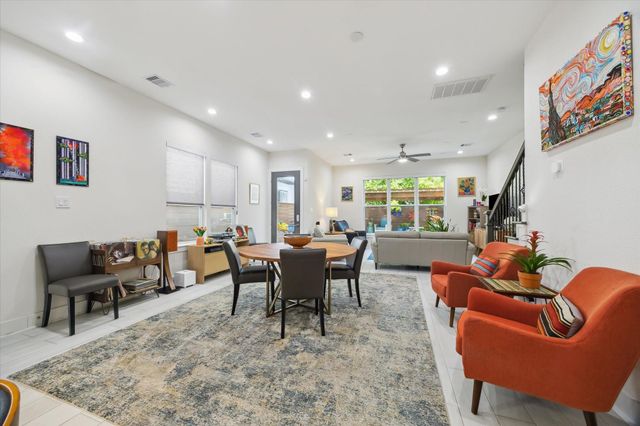 2408 Saint Charles Street, Houston, TX 77004