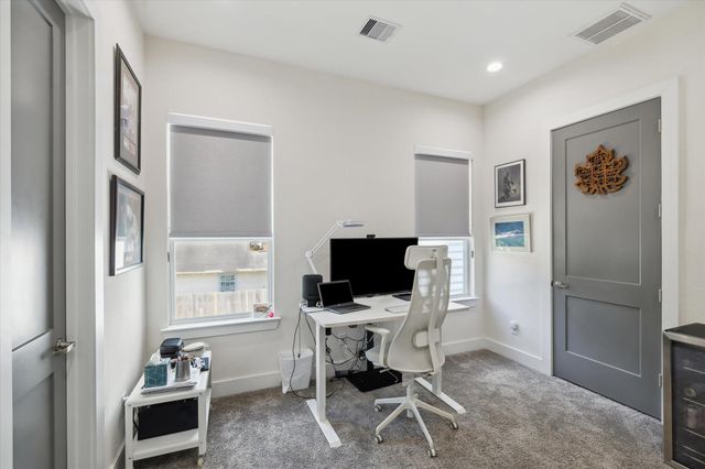 2408 Saint Charles Street, Houston, TX 77004