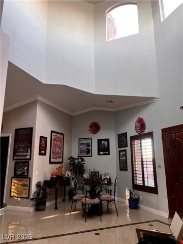 6445 Ponderosa Way, Las Vegas, NV 89118