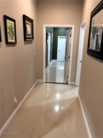 6445 Ponderosa Way, Las Vegas, NV 89118