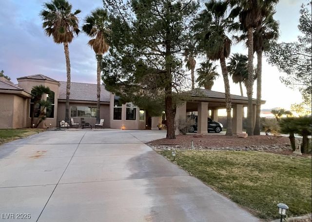 6445 Ponderosa Way, Las Vegas, NV 89118