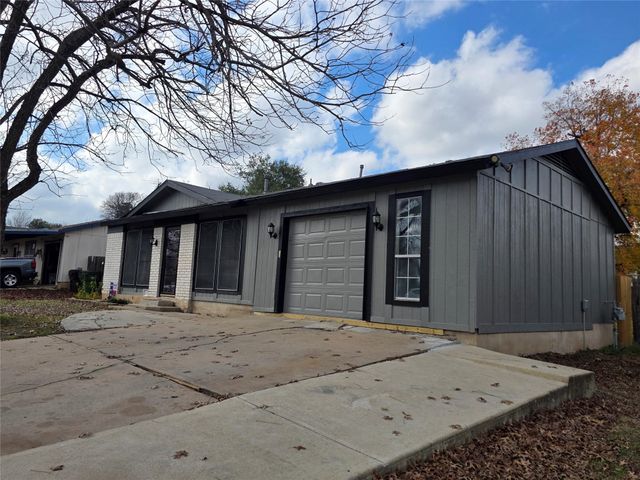 1108 Green Downs DR, Round Rock, TX 78664