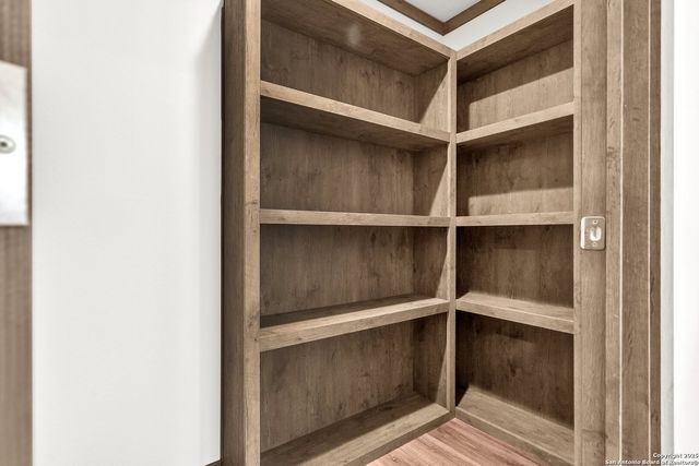 136 Syrah St, La Vernia, TX 78121