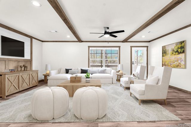 136 Syrah St, La Vernia, TX 78121