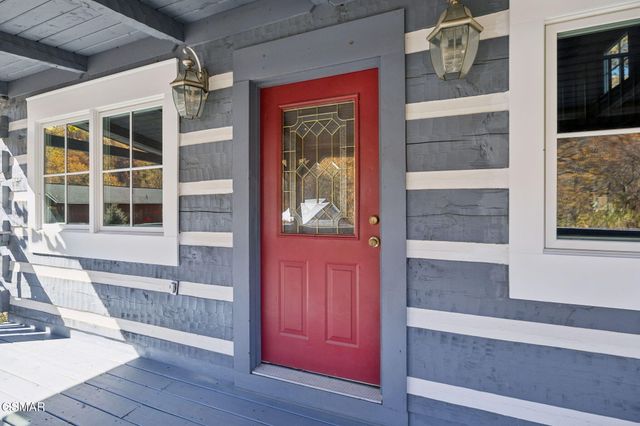 306 Beech Ridge Lane, Gatlinburg, TN 37738