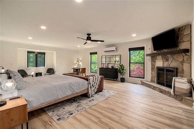 834 Lower Bell Creek Road, Hiawassee, GA 30546
