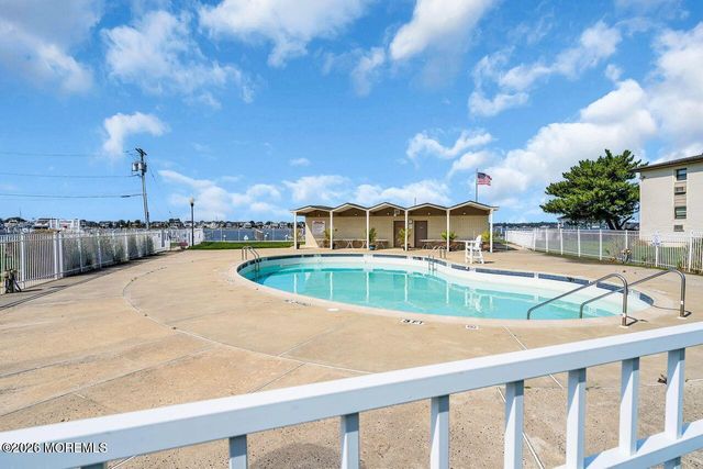 191 Wharfside Drive, Monmouth Beach, NJ 07750