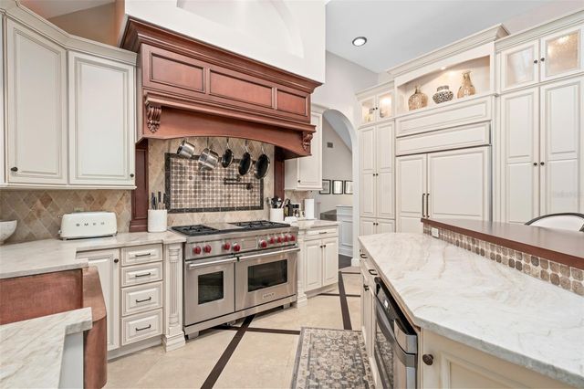 2214 EARLEAF COURT, Longwood, FL 32779