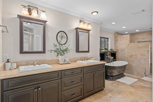 2214 EARLEAF COURT, Longwood, FL 32779