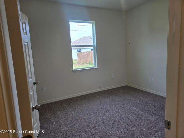 162 Anderson Avenue NE, Palm Bay, FL 32907