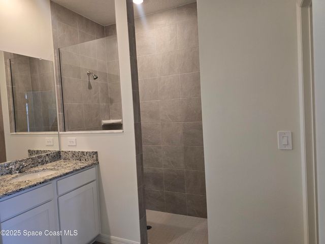 162 Anderson Avenue NE, Palm Bay, FL 32907