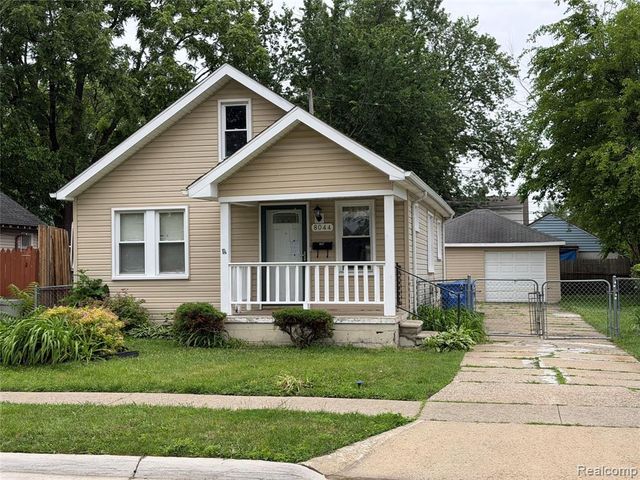 8044 Hudson Avenue, Warren, MI 48089