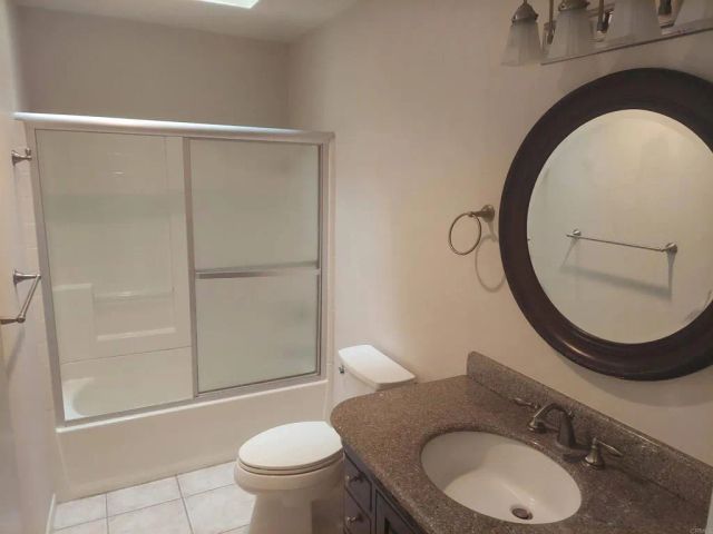 3147 Camino Crest Drive, Oceanside, CA 92056