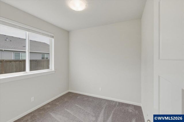 6335 SE Rebecca St, Albany, OR 97322