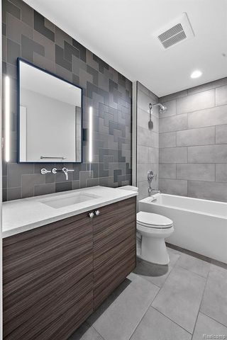 4995 Saddleridge Trail, Ann Arbor, MI 48105