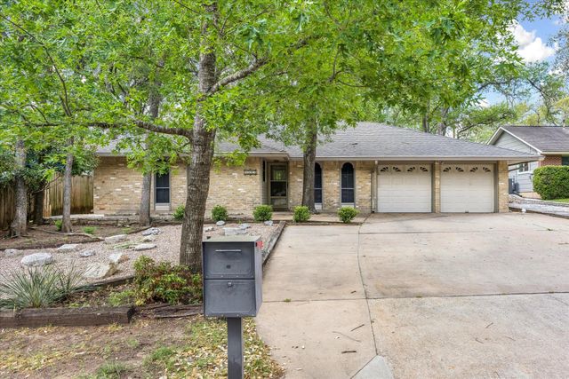 1815 Parkside LN, Austin, TX 78745
