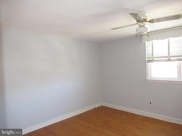 654 BEECH AVE, Glenolden, PA 19036