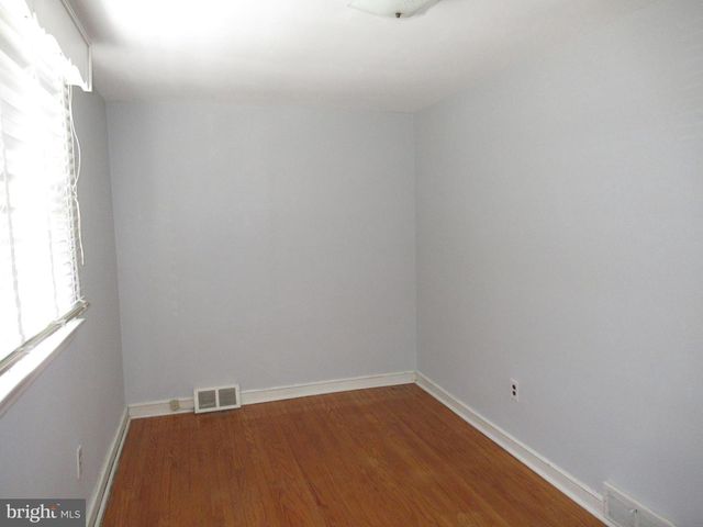 654 BEECH AVE, Glenolden, PA 19036