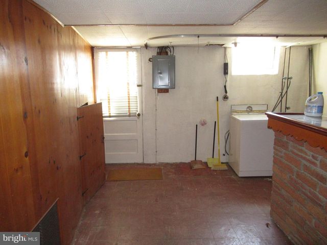 654 BEECH AVE, Glenolden, PA 19036