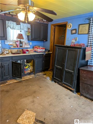 799 Main Street, West Seneca, NY 14224