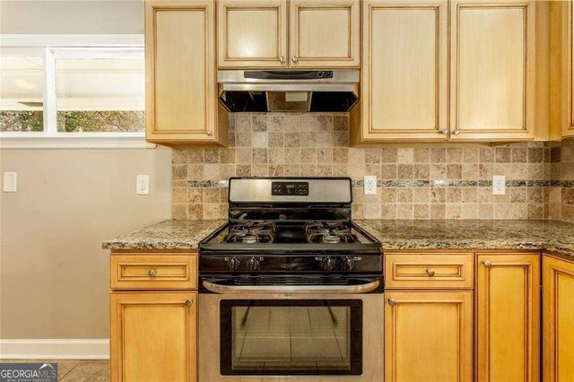 2720 Stonecreek Road SE, Smyrna, GA 30080