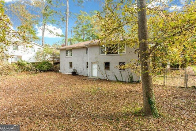 2720 Stonecreek Road SE, Smyrna, GA 30080