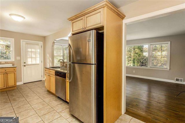 2720 Stonecreek Road SE, Smyrna, GA 30080