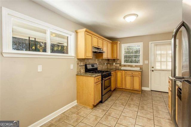 2720 Stonecreek Road SE, Smyrna, GA 30080