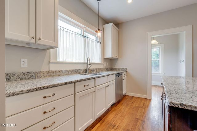 300 Daytona Place, Elizabethton, TN 37643