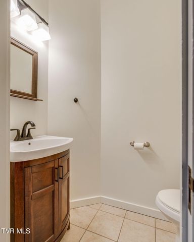 300 Daytona Place, Elizabethton, TN 37643