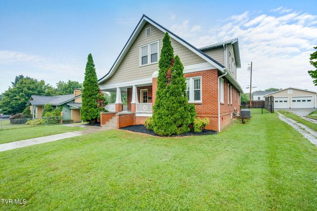 300 Daytona Place, Elizabethton, TN 37643