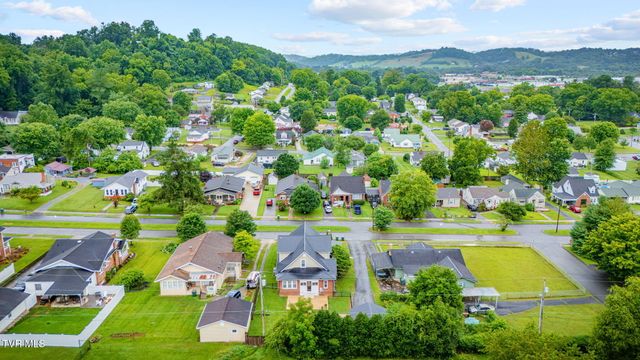 300 Daytona Place, Elizabethton, TN 37643