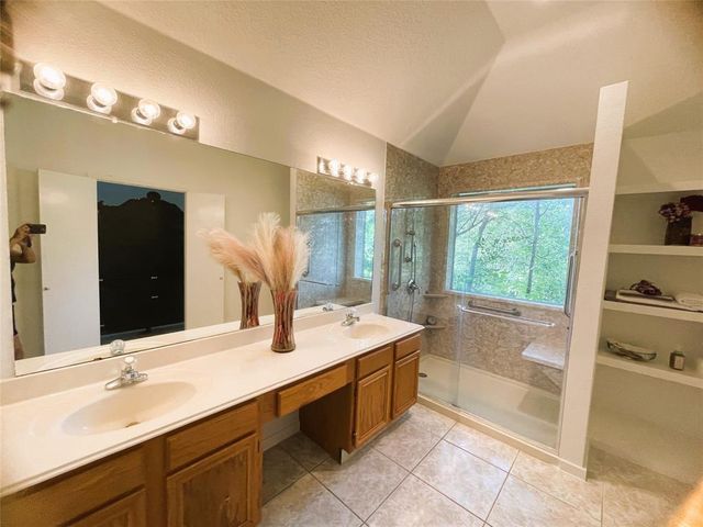 3327 Flower Field Lane, Pearland, TX 77584