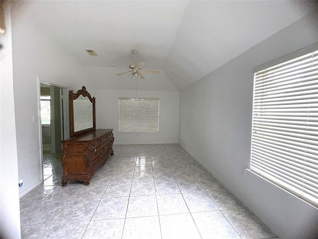 3327 Flower Field Lane, Pearland, TX 77584