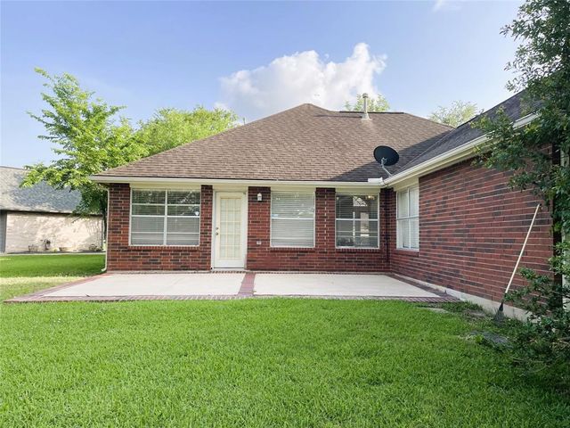 3327 Flower Field Lane, Pearland, TX 77584