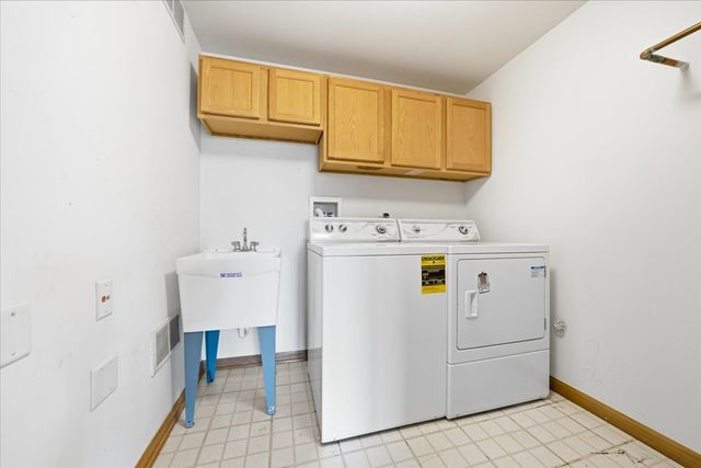 18550 Pine Lake Drive 1a, Tinley Park, IL 60477