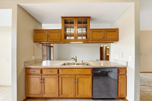 18550 Pine Lake Drive 1a, Tinley Park, IL 60477
