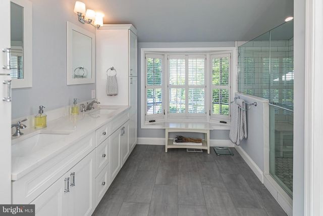 987 CHERRY VALLEY RD, Princeton, NJ 08540