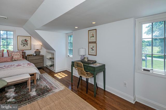 987 CHERRY VALLEY RD, Princeton, NJ 08540