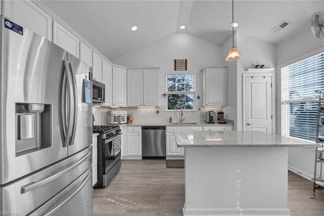 2011 Canning PL, Chesapeake, VA 23322