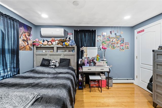 12 Sedan Street, Providence, RI 02904