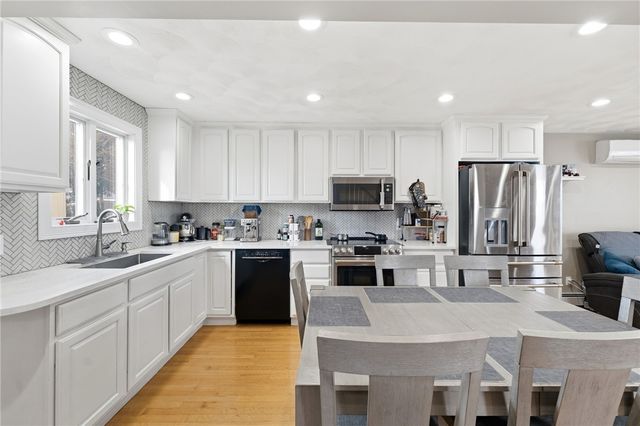 12 Sedan Street, Providence, RI 02904