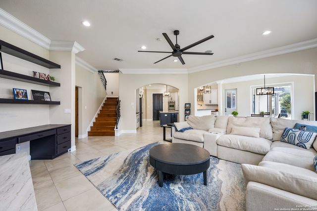 7 Remington Run, San Antonio, TX 78258