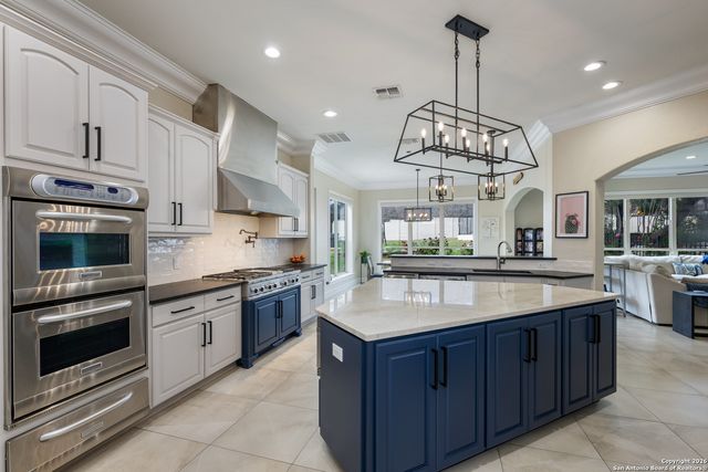 7 Remington Run, San Antonio, TX 78258
