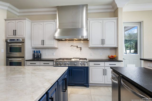 7 Remington Run, San Antonio, TX 78258