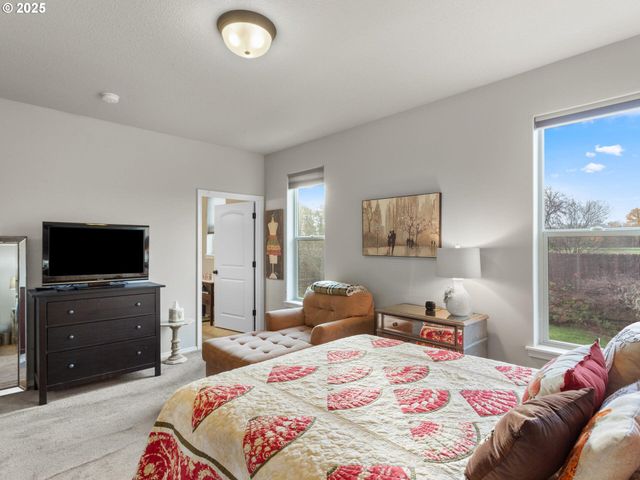 724 Sw 4TH Ave, Battle Ground, WA 98604