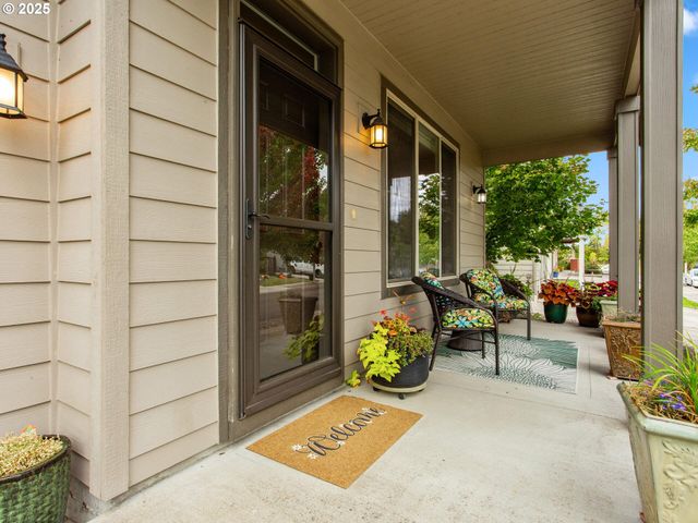 724 Sw 4TH Ave, Battle Ground, WA 98604