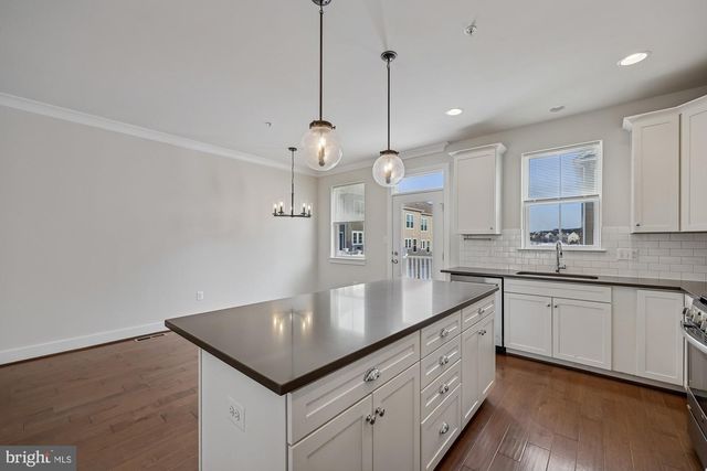13039 MARTZ ST, Clarksburg, MD 20871