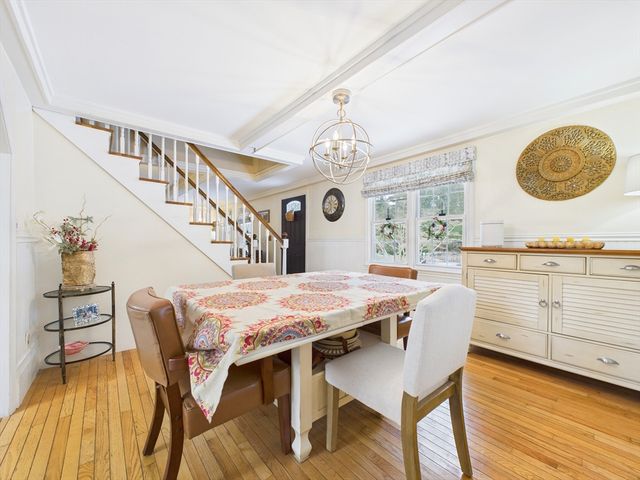 4 Kelly Dr, Freetown, MA 02717