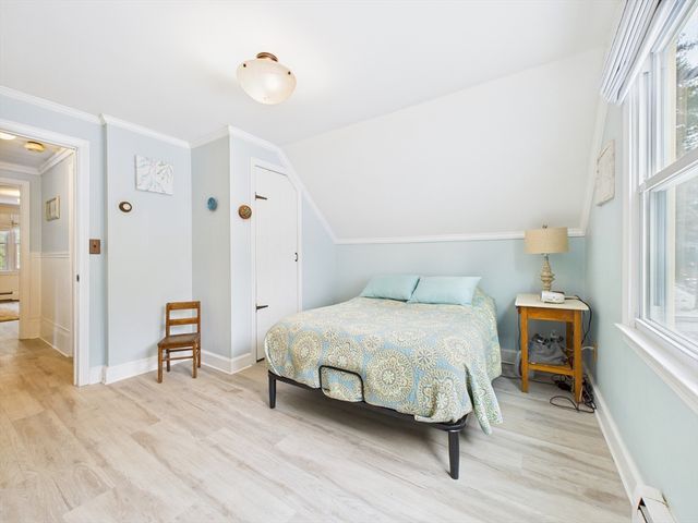 4 Kelly Dr, Freetown, MA 02717